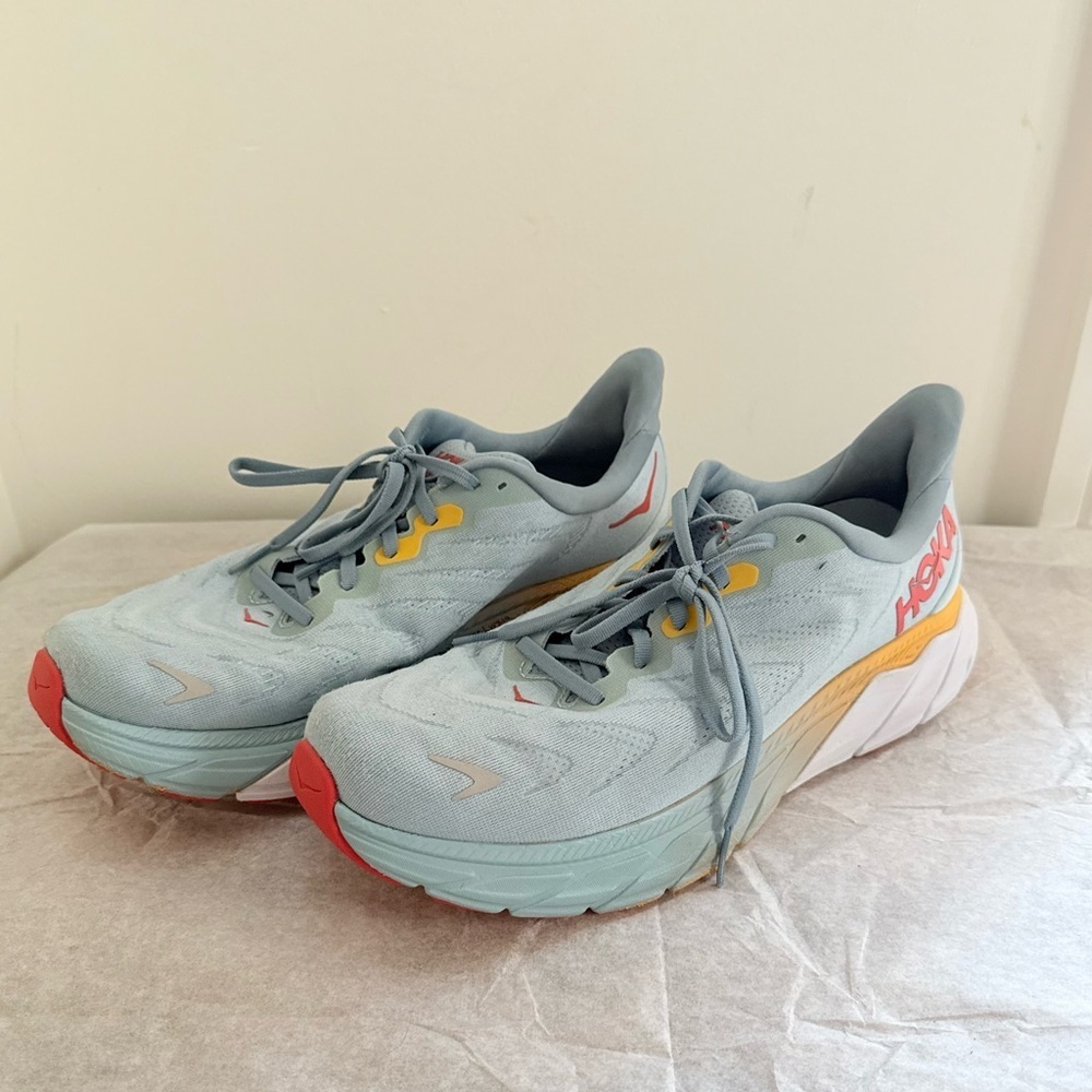 Hoka Men’s One One Hoka Arahi 6 Summer Song Mountain Spring 1123194 Size 10.5 W - Picture 2 of 8